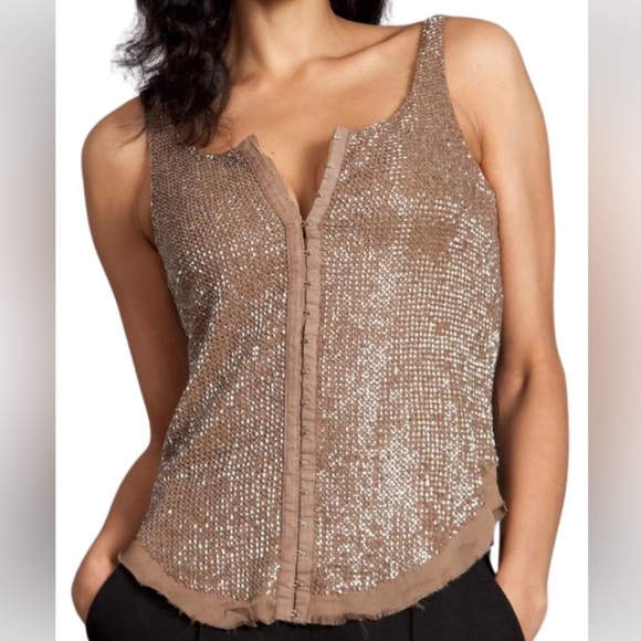 Women’s Beaded Renzo+Kai Sleeveless Top - Picture 1 of 5